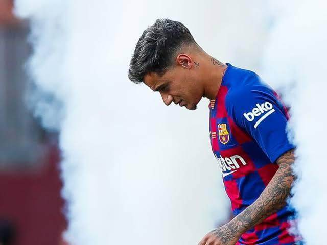 半岛体育注册网址-巴萨给库鸟最后机会和10号球衣 红蓝球迷说他不配